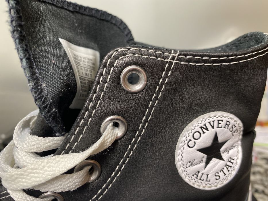 Sapatilhas  All Star-Converse pele 36,5 novas/pretas