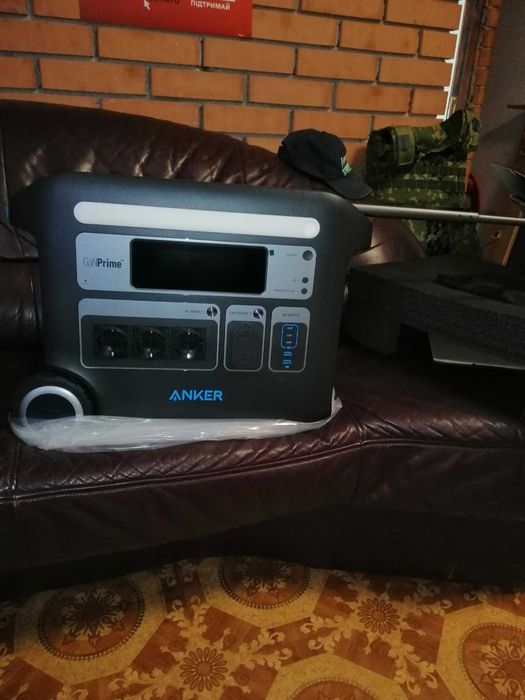 Зарядна станція Anker SOLIX F2000