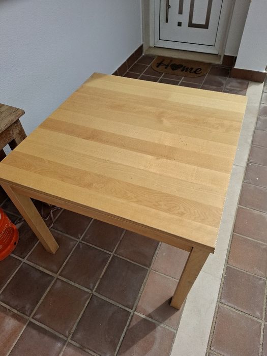 Mesa de cozinha cor pinho mel