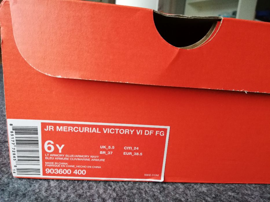 Buty piłkarskie Nike JR Mercurial Victory VI DF FG