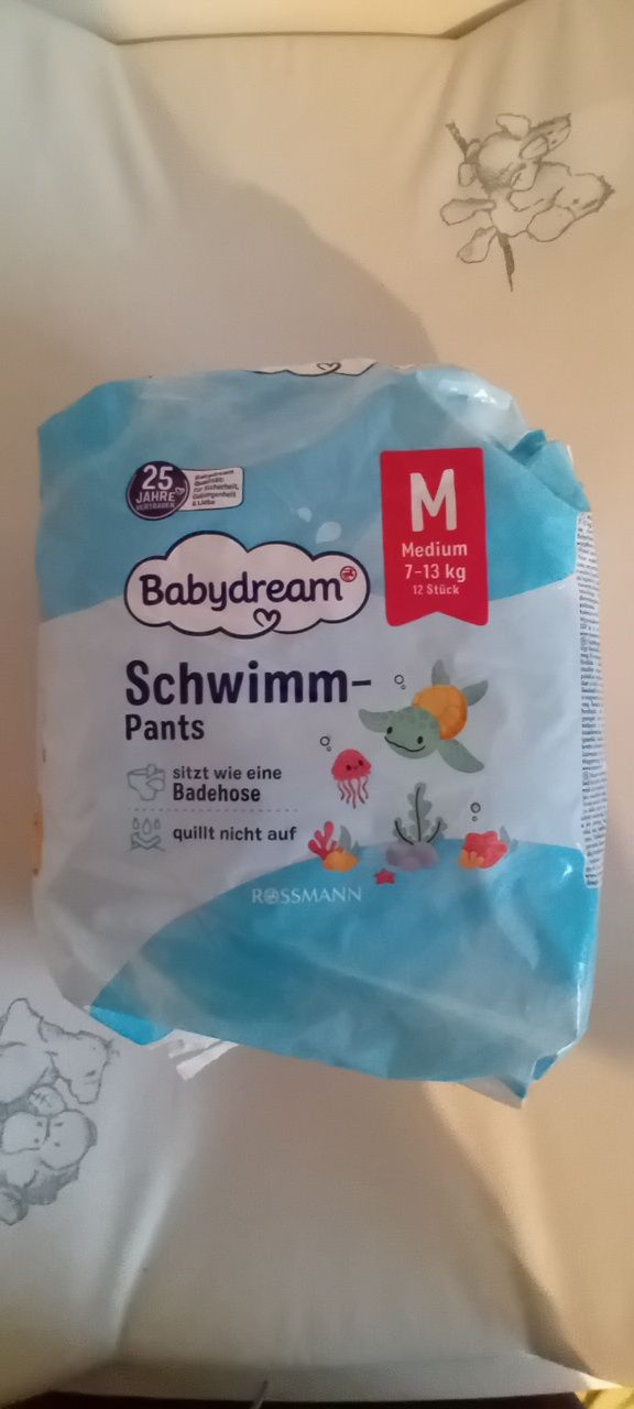 Pampersy pieluchy do wody Rossmann baby dream  17 szt Rossmann baby dr