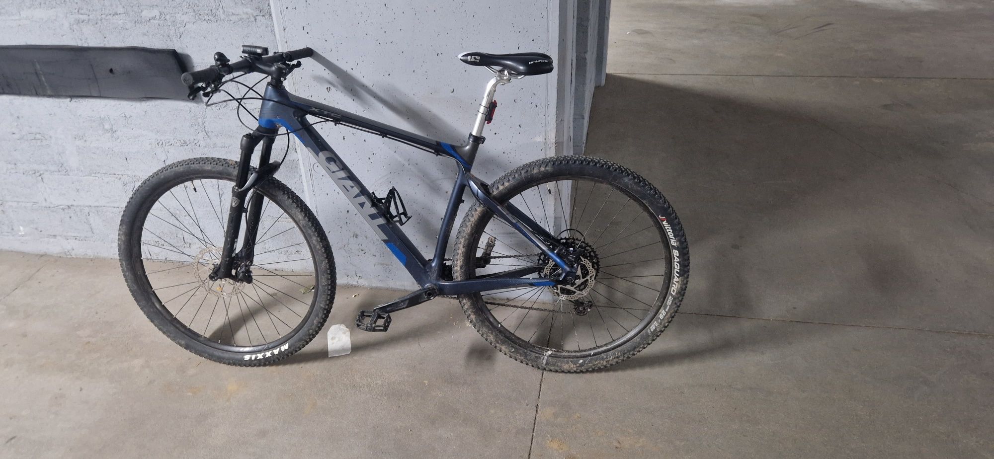 Rower Giant carbon