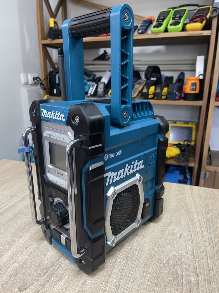 Makita DMR108 / радіо-програвач Макіта