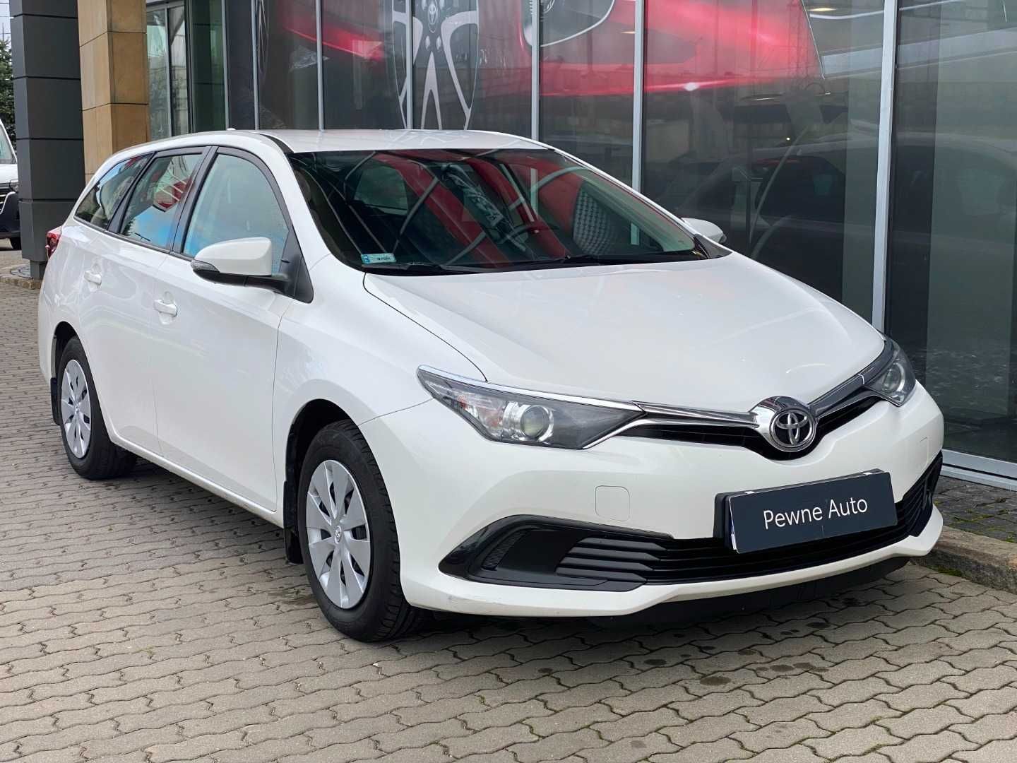 Toyota Auris 1,6 132 KM LPG, kombi 2019 stan bdb ekonomiczna jazda