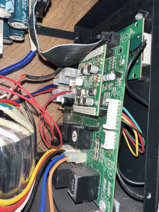 инвектор Logic power