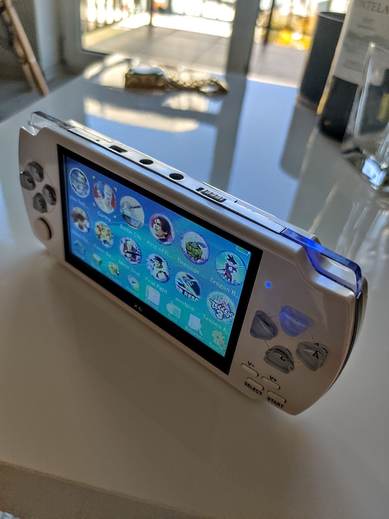 Nowość! Retro Konsola 11000+ gier w PSP Portable przenośna