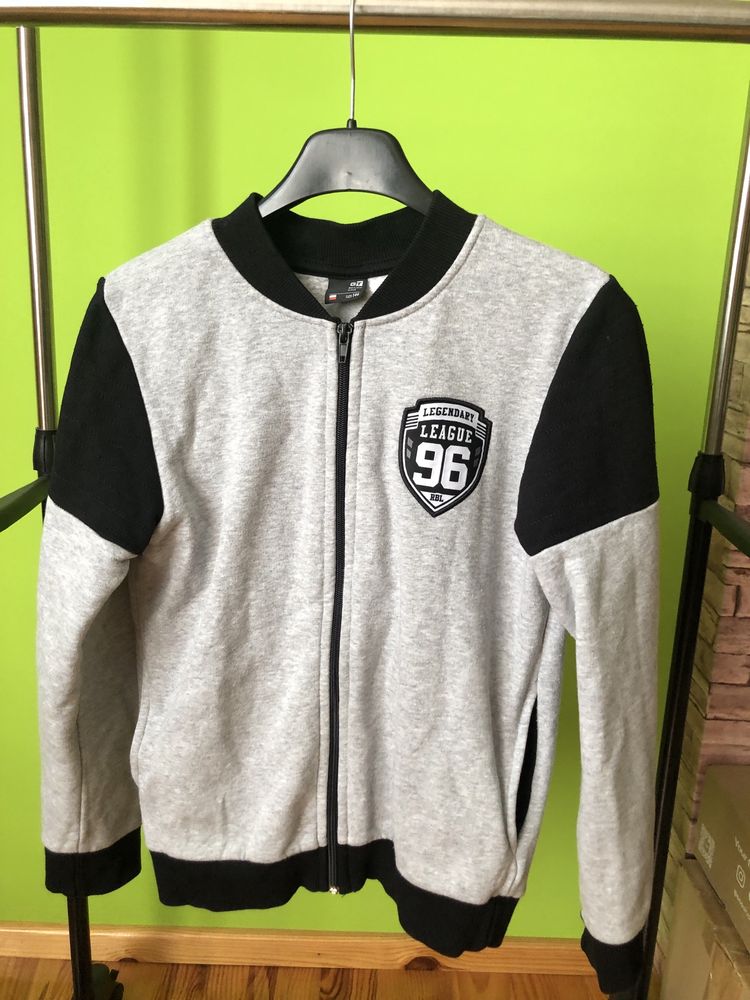 Bluza GT r. 146 ocieplana