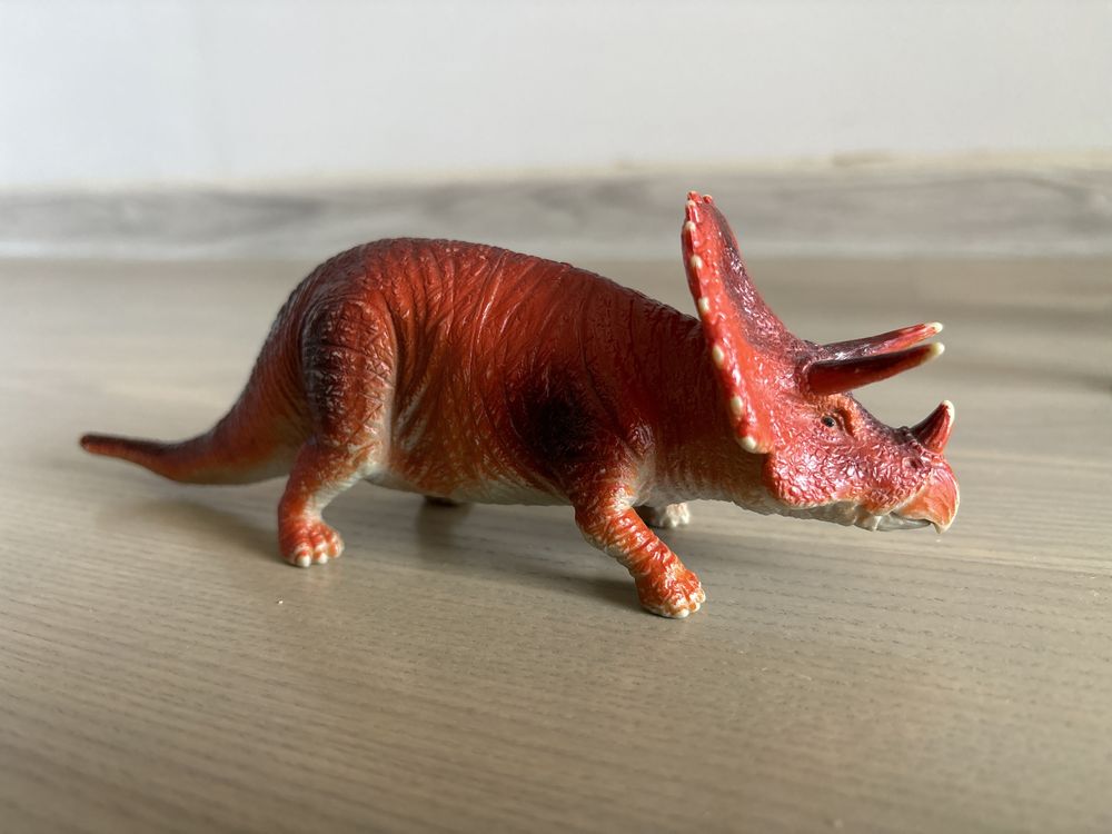 Figurki Dinozaury