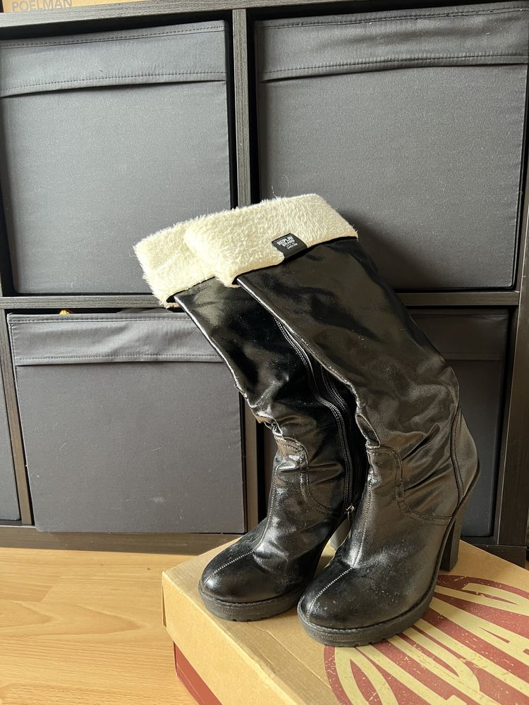 Botas pretas replay 39