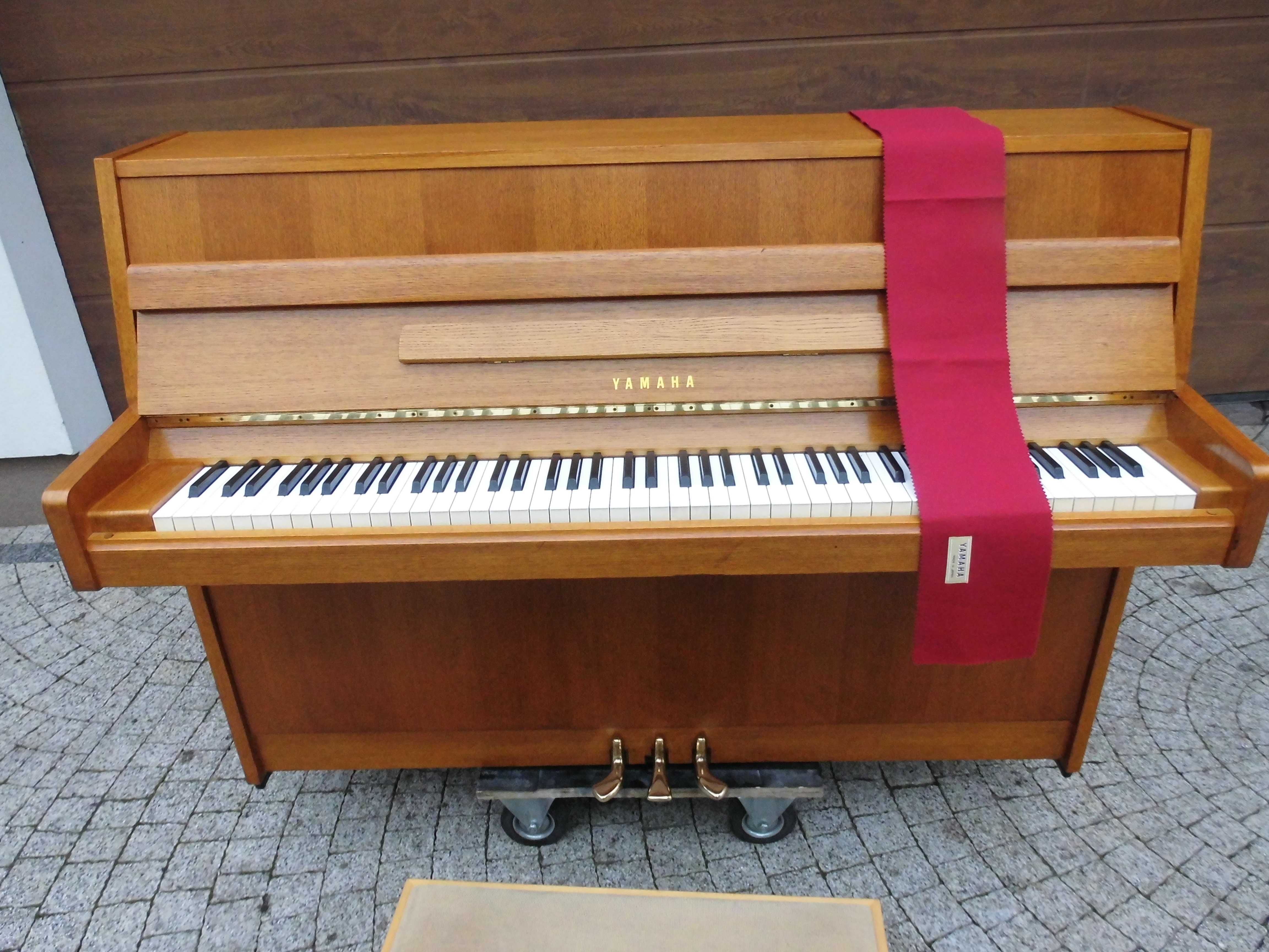 Pianino Japan oryginał Yamaha C108 na gotowo z transportem wstawieniem
