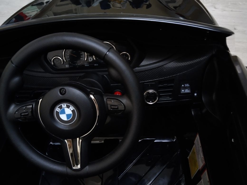 Auto autko samochód BMW X6M pojazd na akumulator dla dzieci