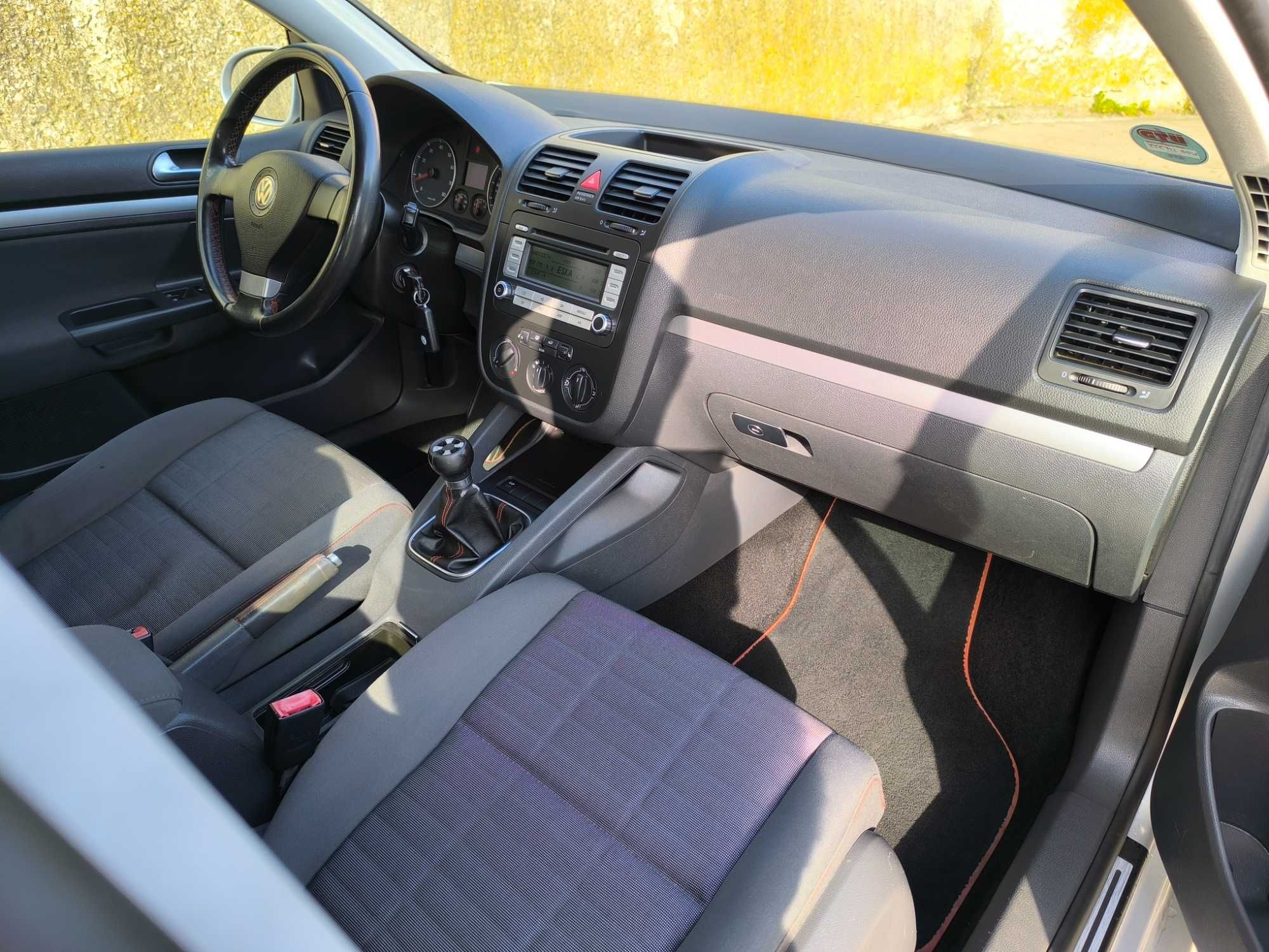 VW Golf V 1.6 102KM Klima Alus Super stan