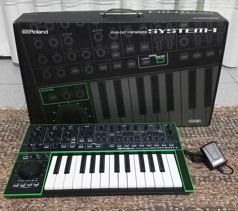 Roland System 1 – 270€