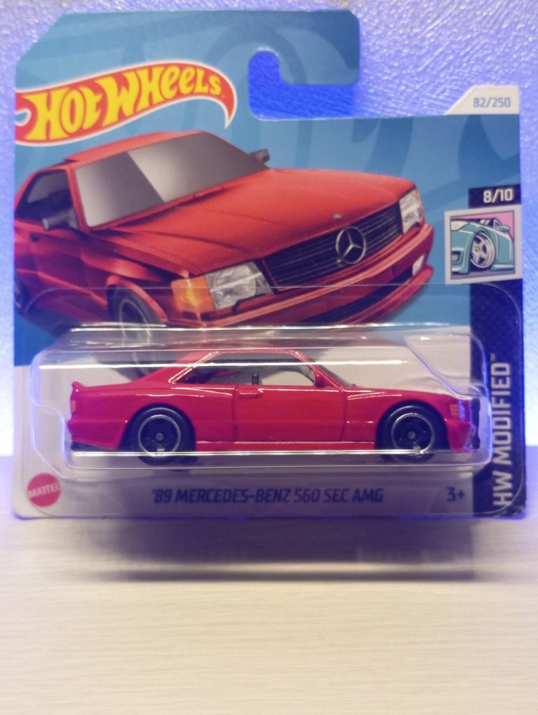 Машинка Базова Hot Wheels '89 Mercedes-Benz 560 SEC AMG 1:64 Red