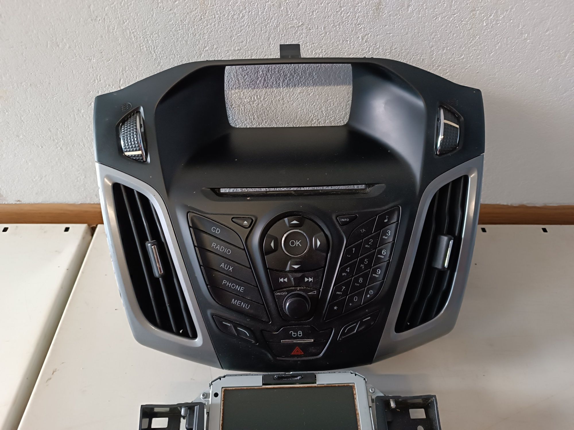 Ford Focus MK3 - Radio Navi Nawigacja Wyświetlacz kpl.