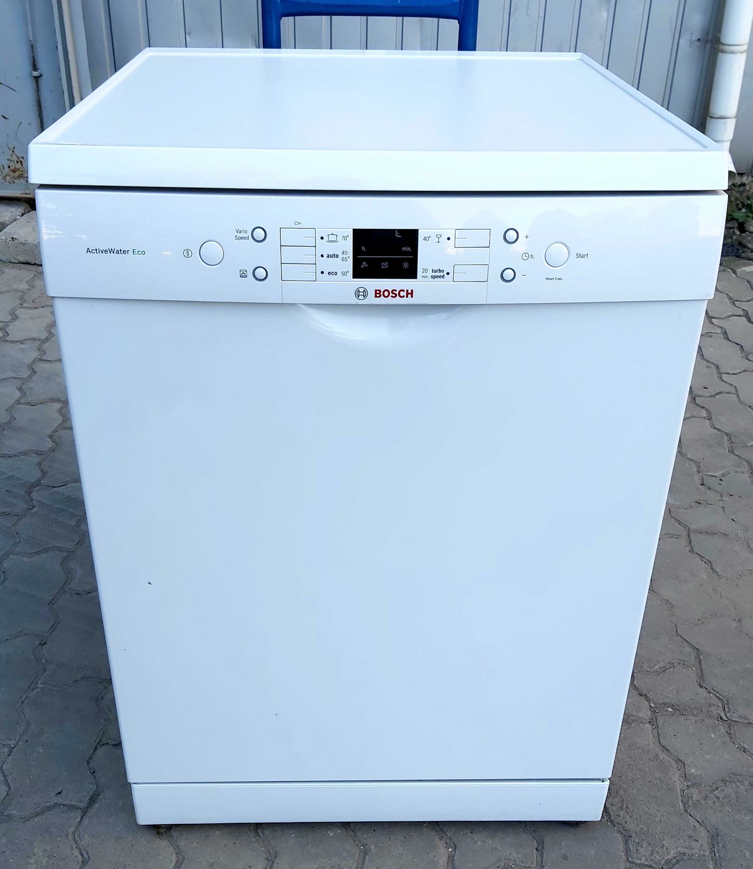 Посудомоечная машина Бош  Bosch SMS58N52EU на три лотка 60 см А++