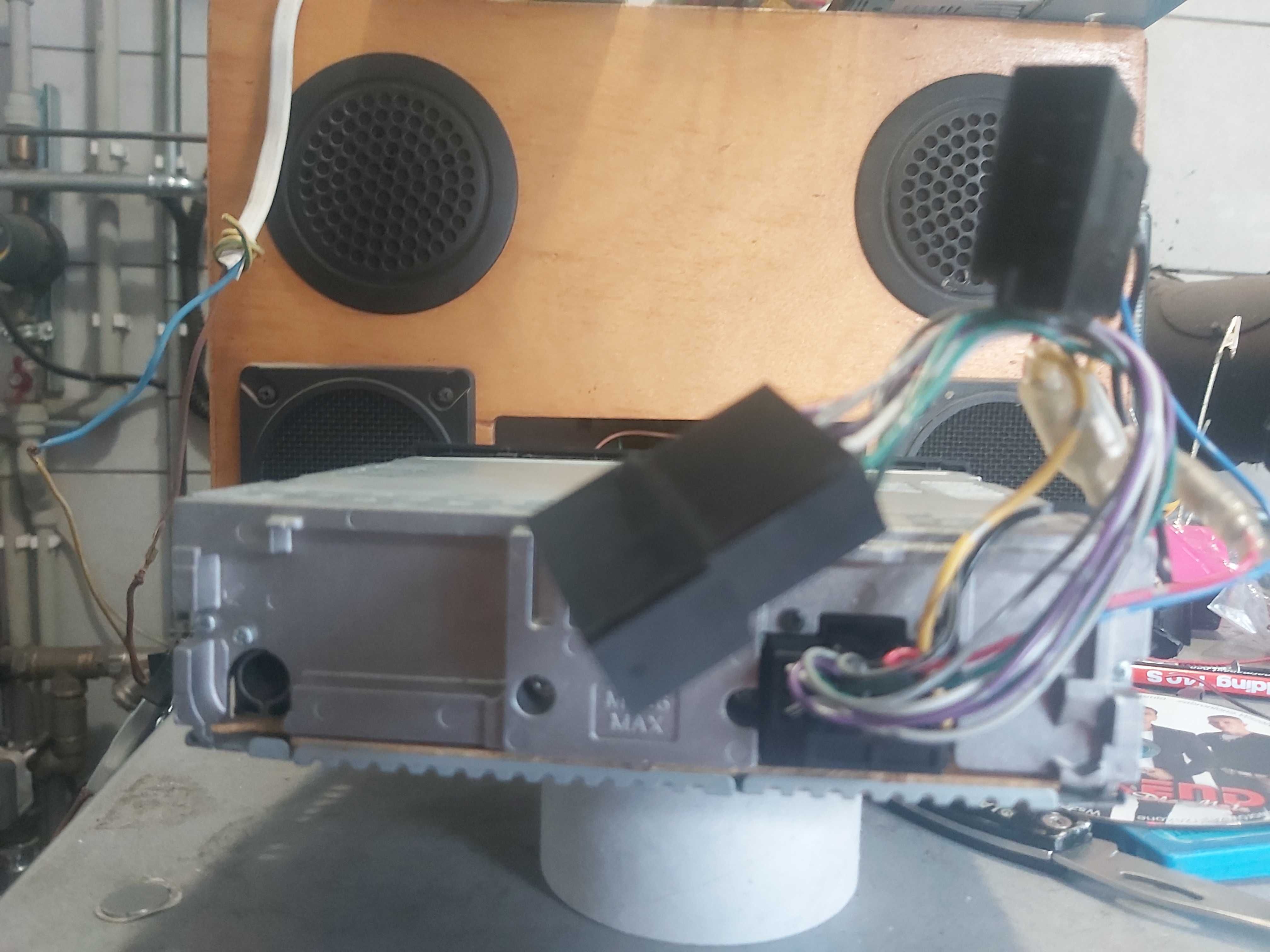 Radio sony CDX-GT20