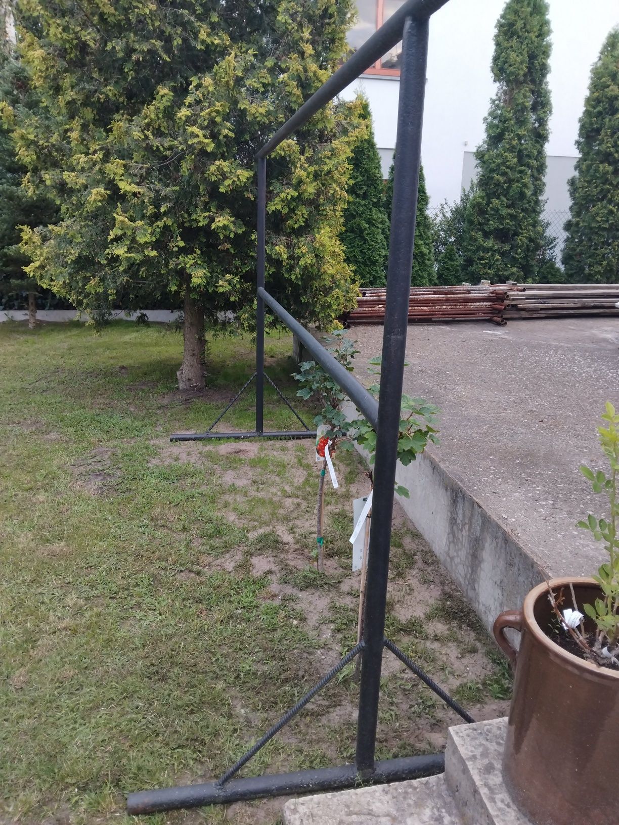 Trzepak podwórkowy duży