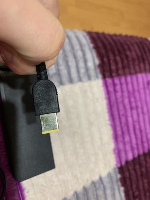 Блок питания для ноутбука Lenovo