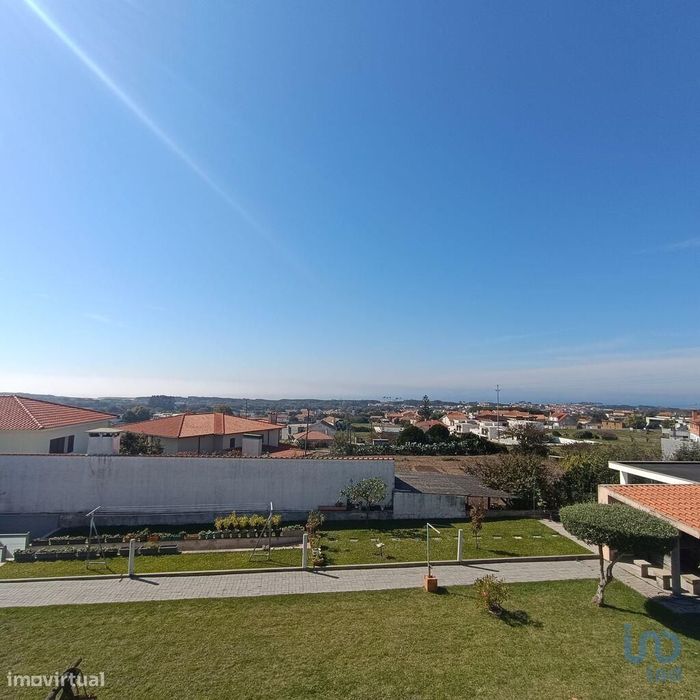 Casa / Villa T3 em Castelo do Neiva de 182,00 m2