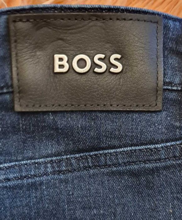 Оригінальні джинси Hugo Boss W32 L32