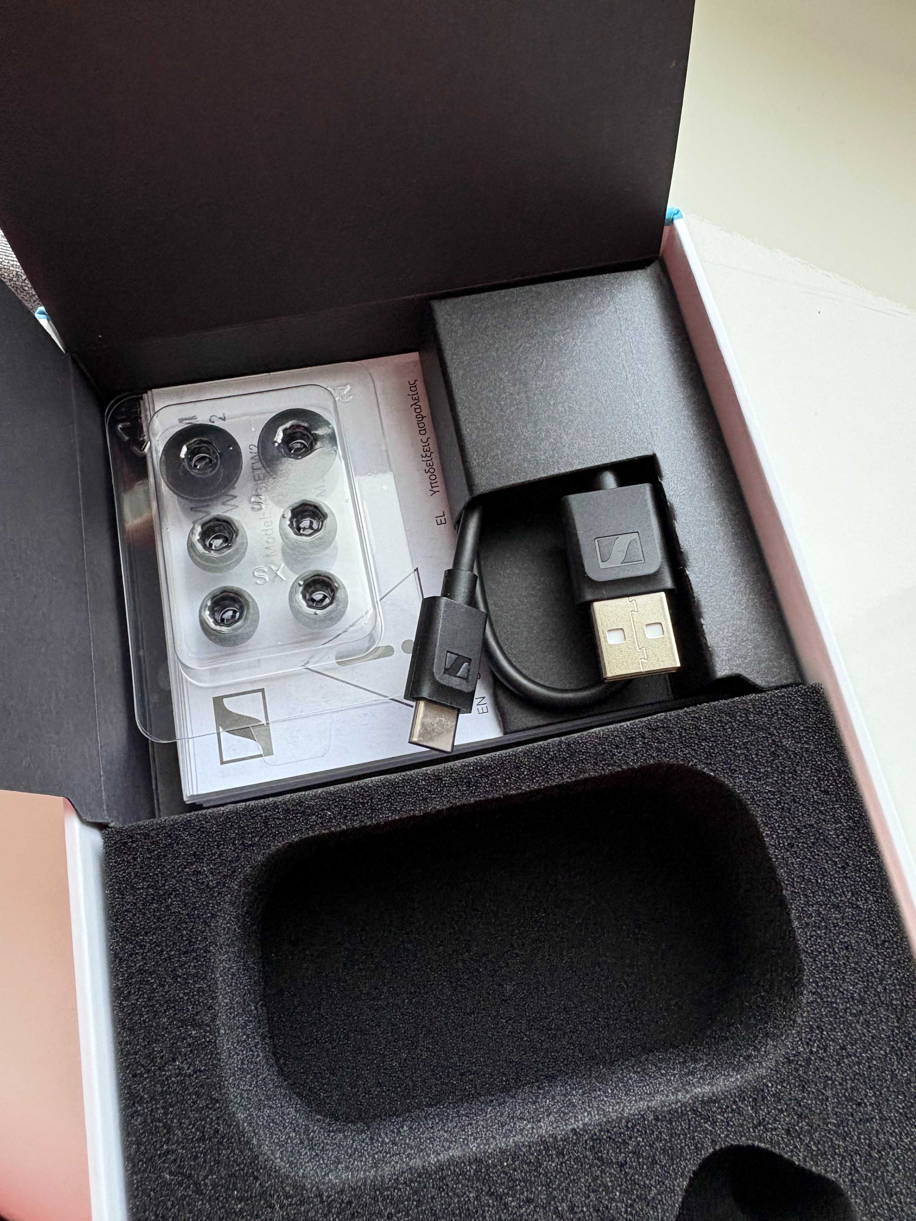 Навушники Sennheiser Momentum True Wireless 2 Black