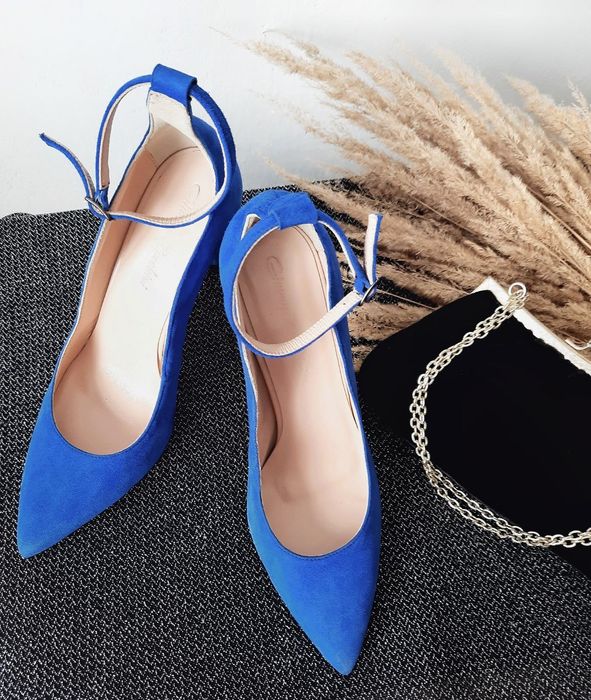 Туфли из натуральной замши от украинского бренда Gimmy Zucchini.