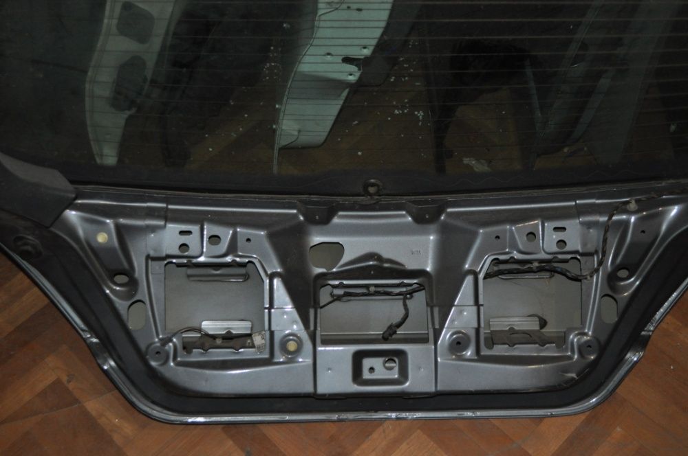 opel astra h 04-12 г багажник крышка багажника опель