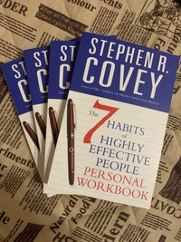 Книга "The 7 Habits of Highly Effective People Personal Workbook"