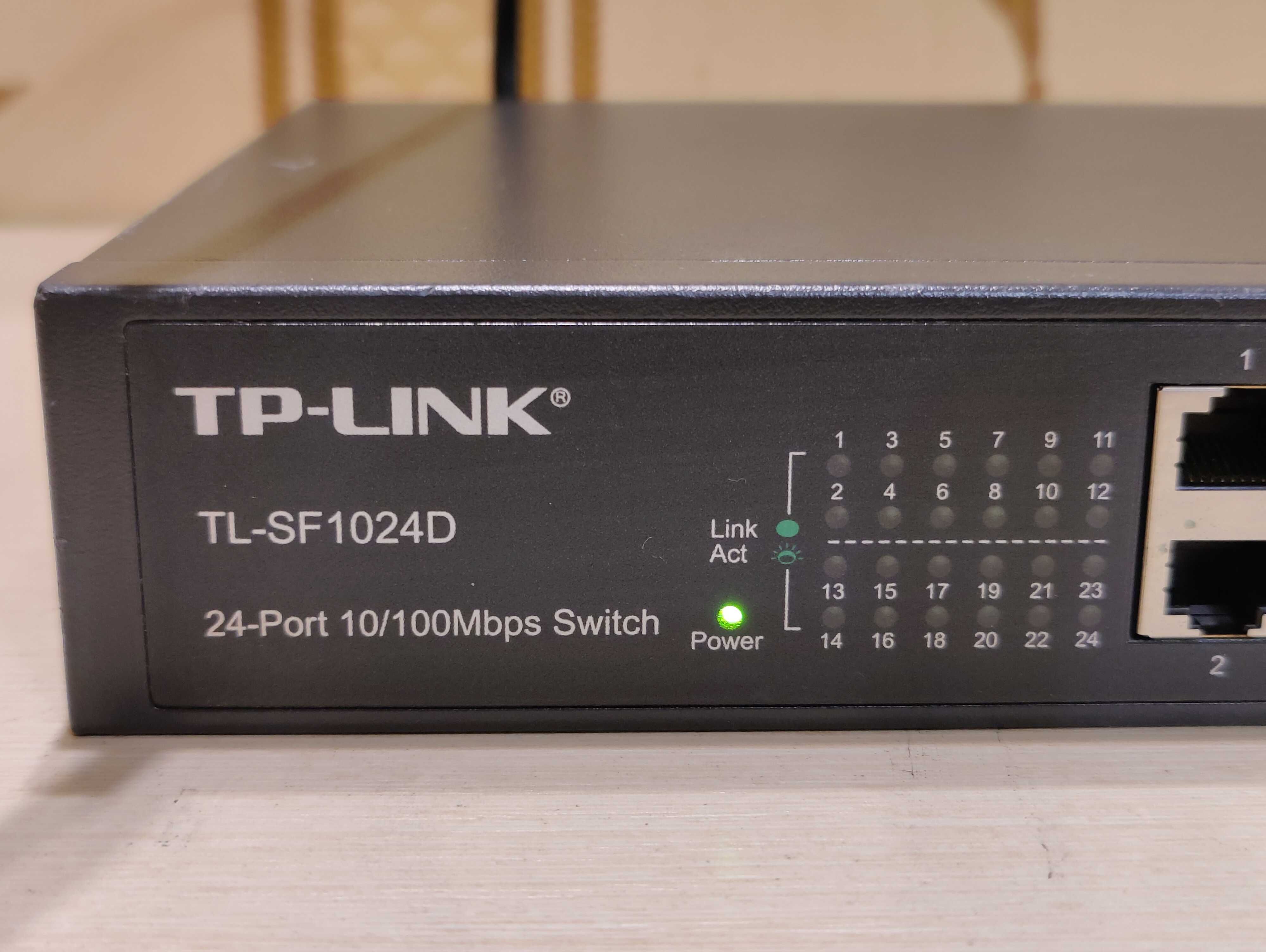 Коммутатор TP-Link TL-SF1024D