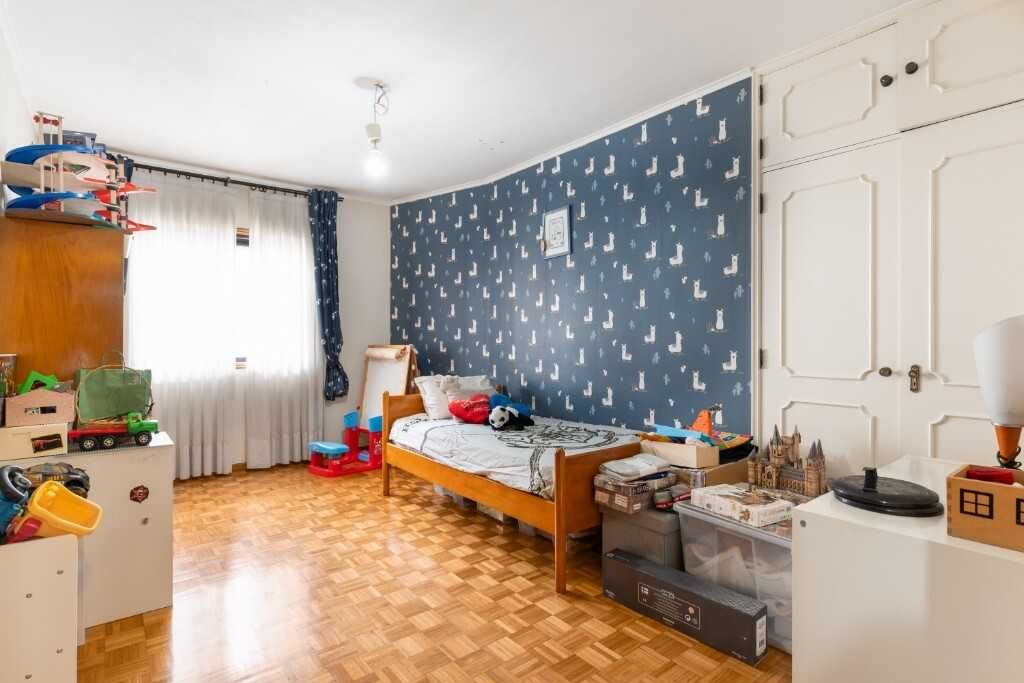 Apartamento T3 com Garagem Box 45,5 m2Monte dos Burgos, Prelada