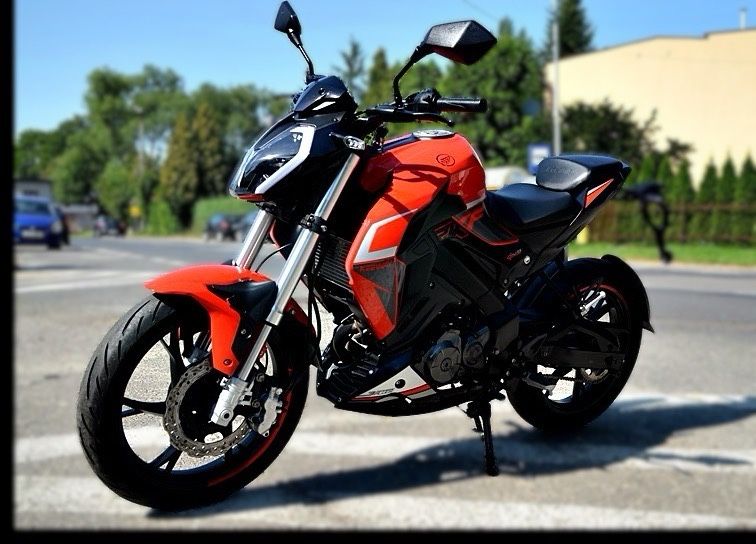 Keeway Rkf 125 Mega Kozak 2022 jak Ktm Duke Voge Benelli Junak Barton