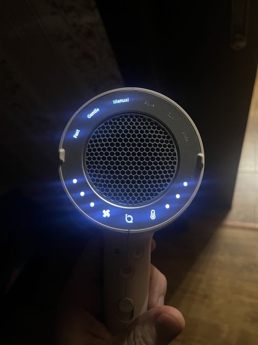 Фен Philips серії Sensel IQ