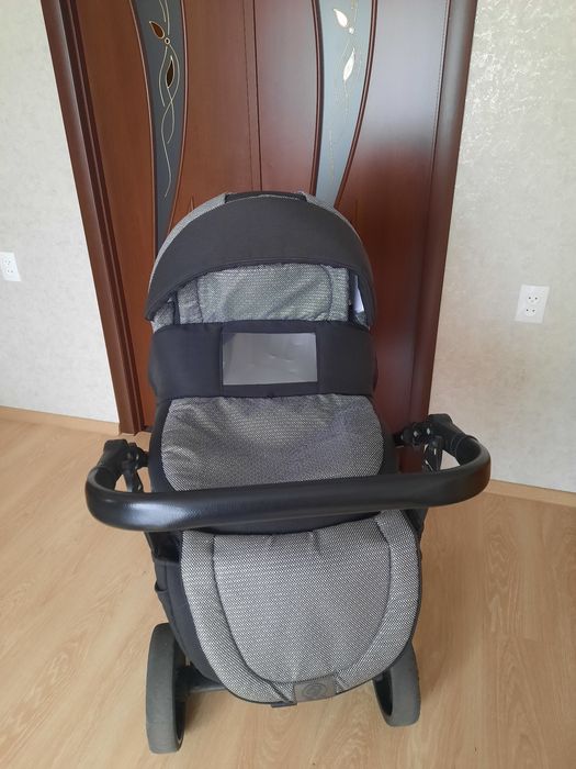 Продам каляску б/у