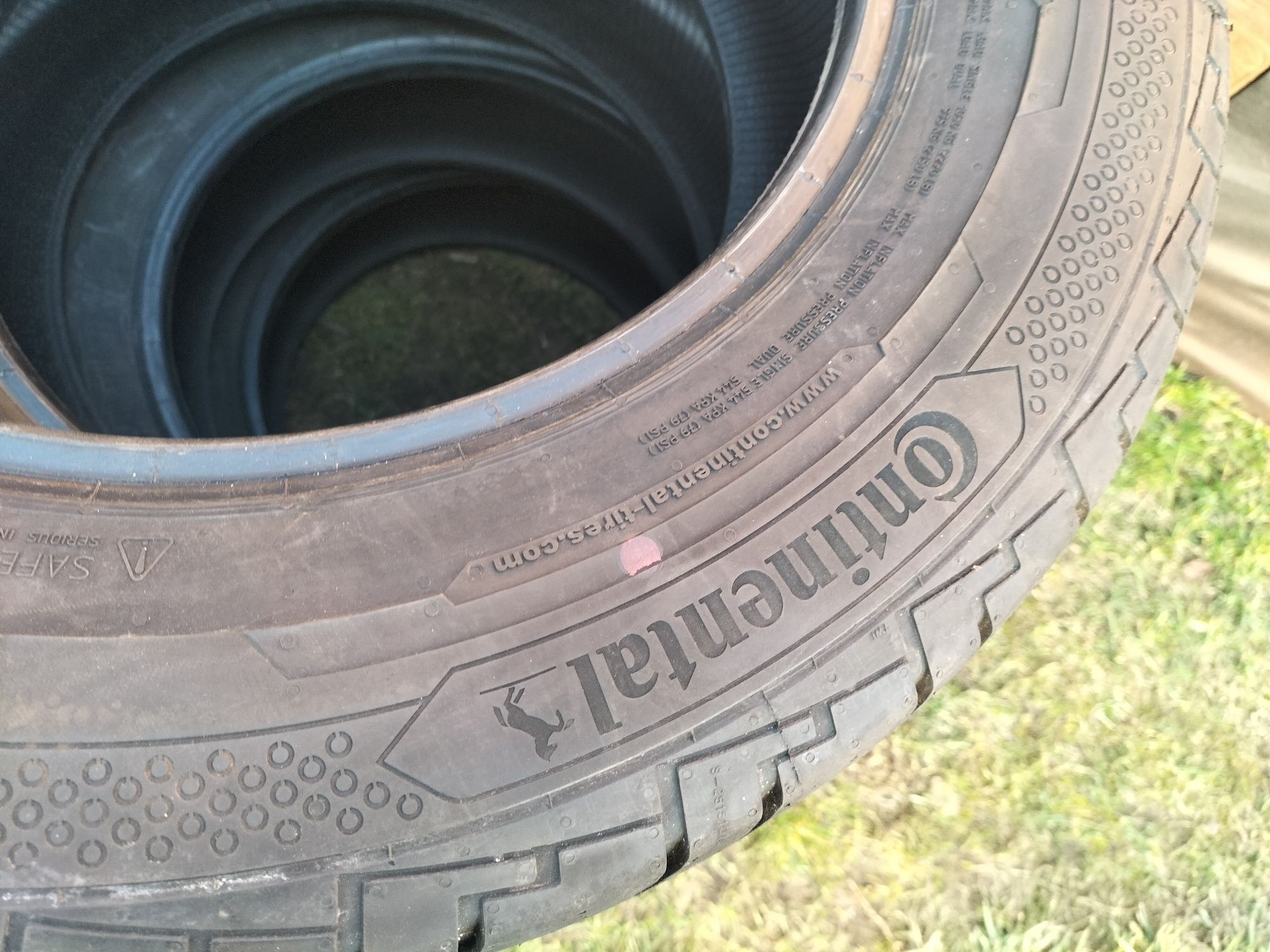 Continental 215/65/16C opony letnie 2023r.