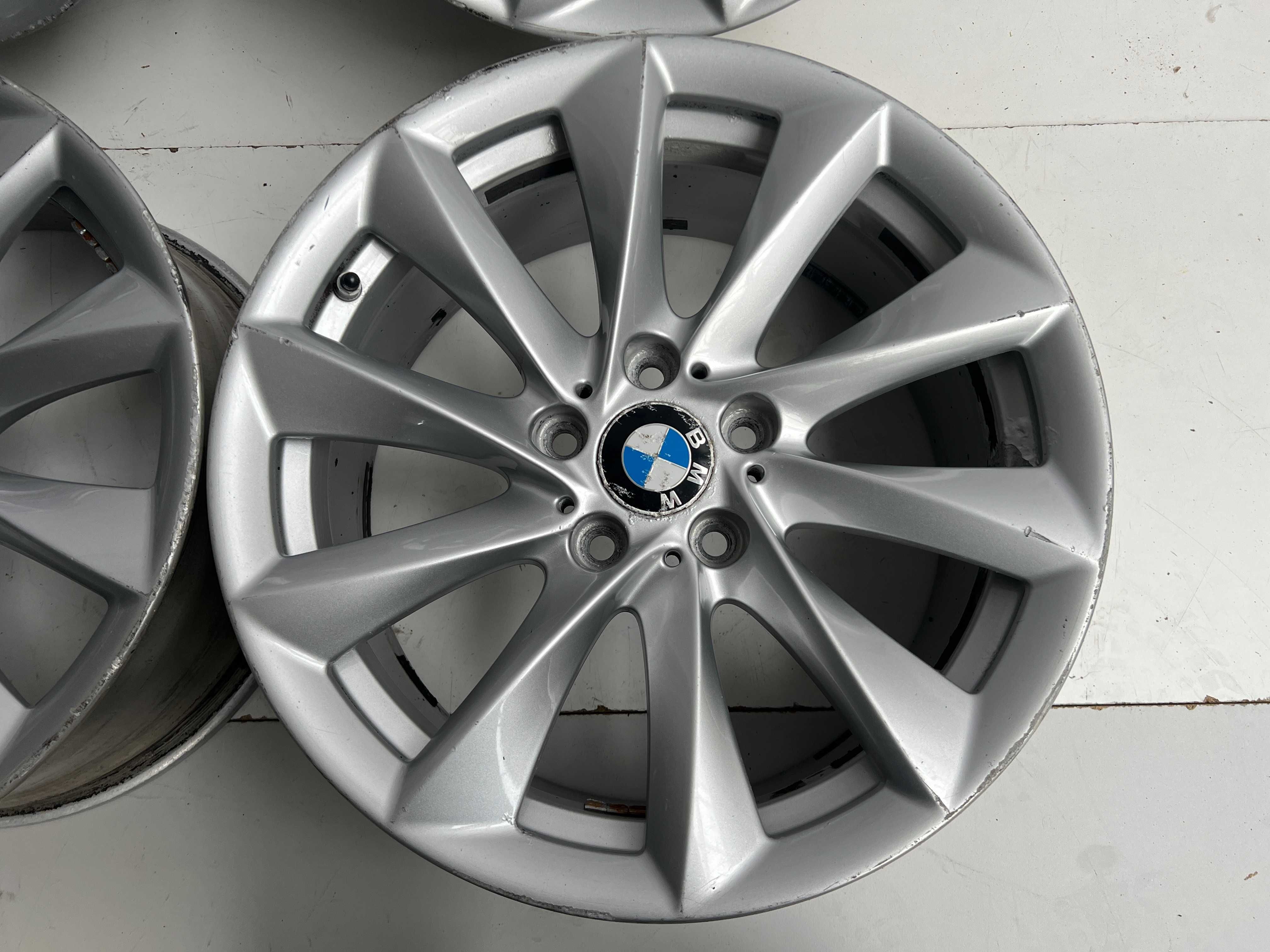 Felgi BMW Seria 3 F30 / F31 8J ET34 18" 5x120