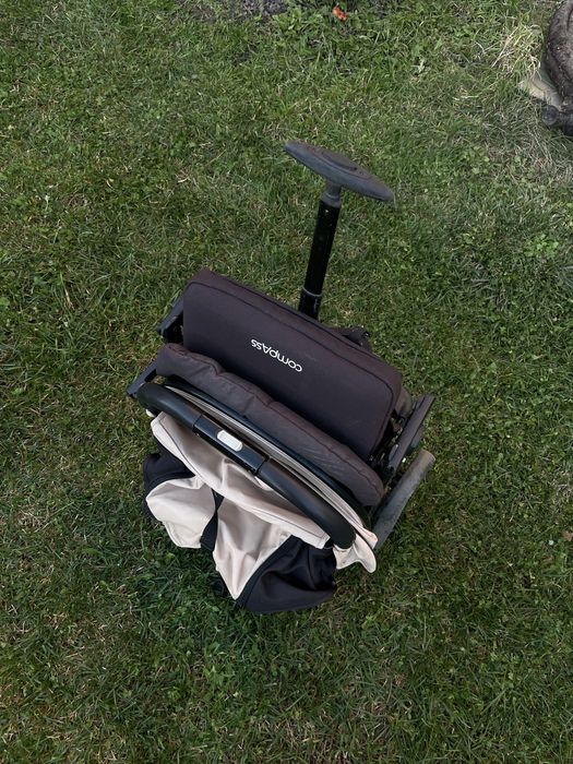 Коляска прогулянкова