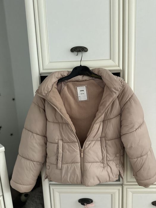 Курточка утеплена 134р