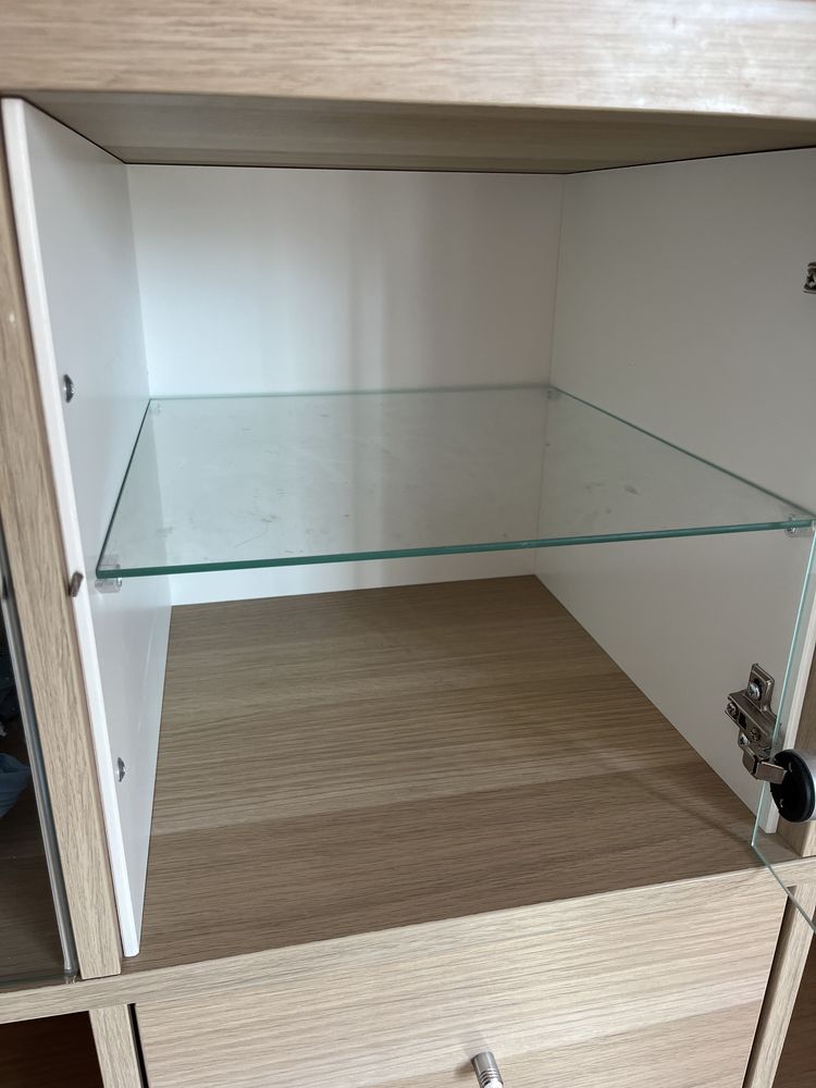 Estante ikea com 16 divesões