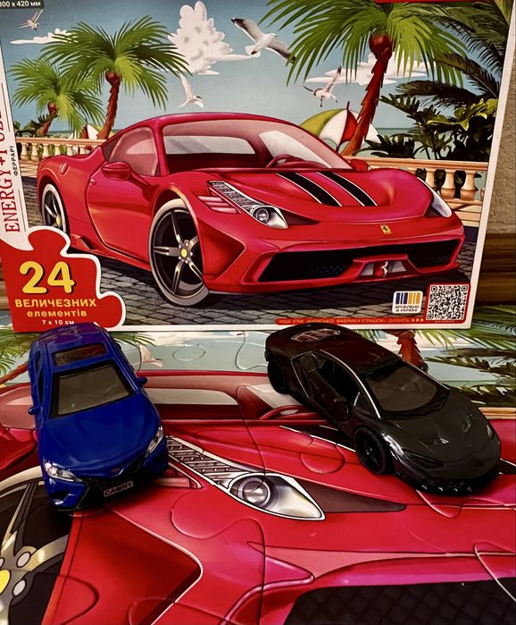 Продам залізні машинки