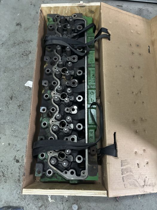 Głowica john Deere 6195R 2018/19r R553476