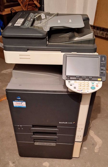 Drukarka wielofunkcyjna Konica Minolta bizhub C220