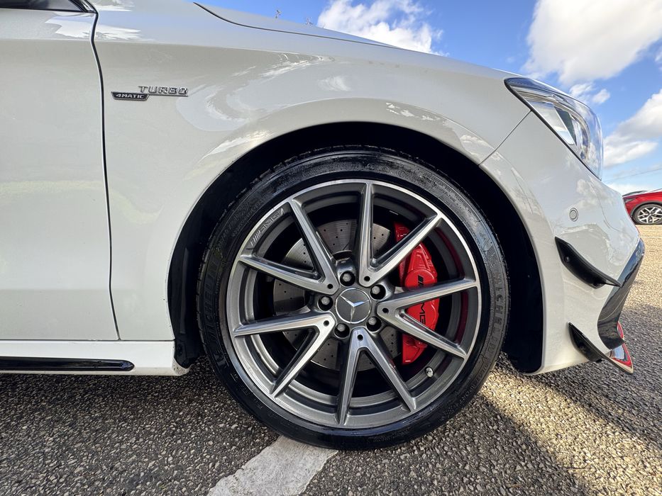 Mercedes CLA 45 AMG Shooting Brake