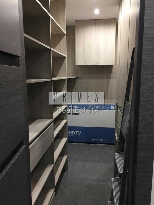 Продам 3к 86 м2 Скрипника (Островского) 40 Соломенкий р-н м.Вокзальная