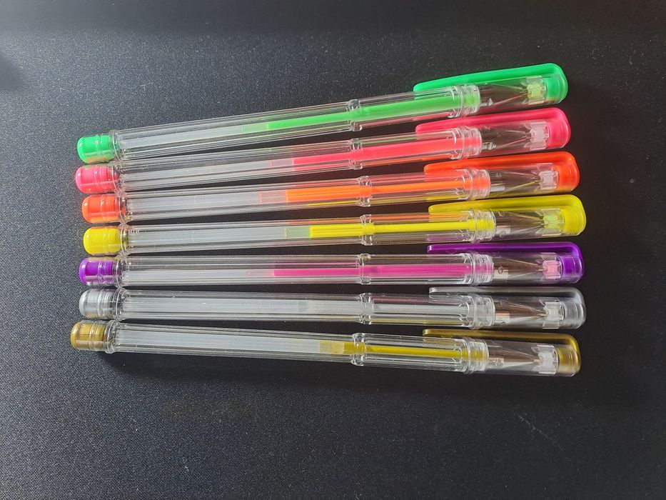 Canetas de gel usadas