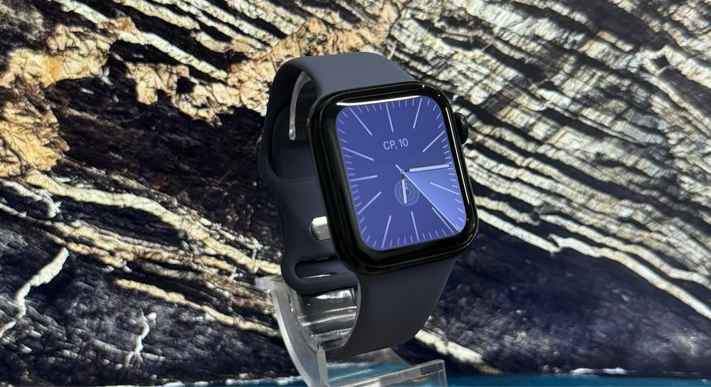 Apple Watch  Series SE 2 Midnight 40 mm GPS / 96%