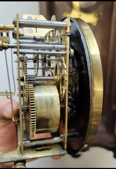 Antyk, duży zegar ścienny z wahadłem  Gustav Becker  Silesia