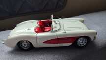 Chevrolet corvette / 1957 / - Burago