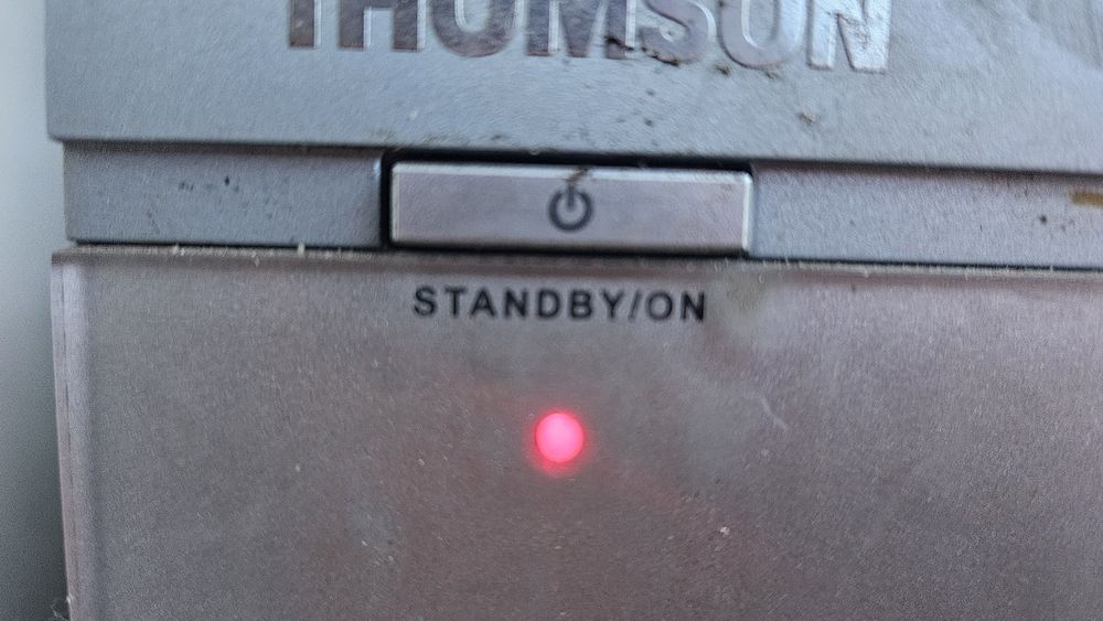 Mp3 / Dvd / video cd / cd Player dth 210 thomson