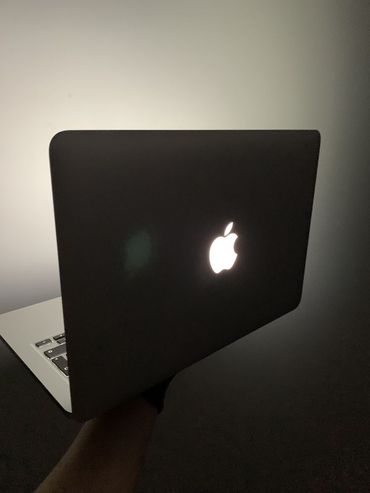 Macbook Pro 2015\128 Gb Retina